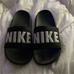 Nike Women’s Sz 10 Sandals Cushion & Support
